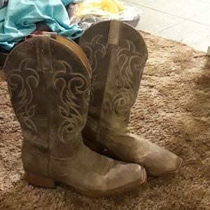 Shyanne boots